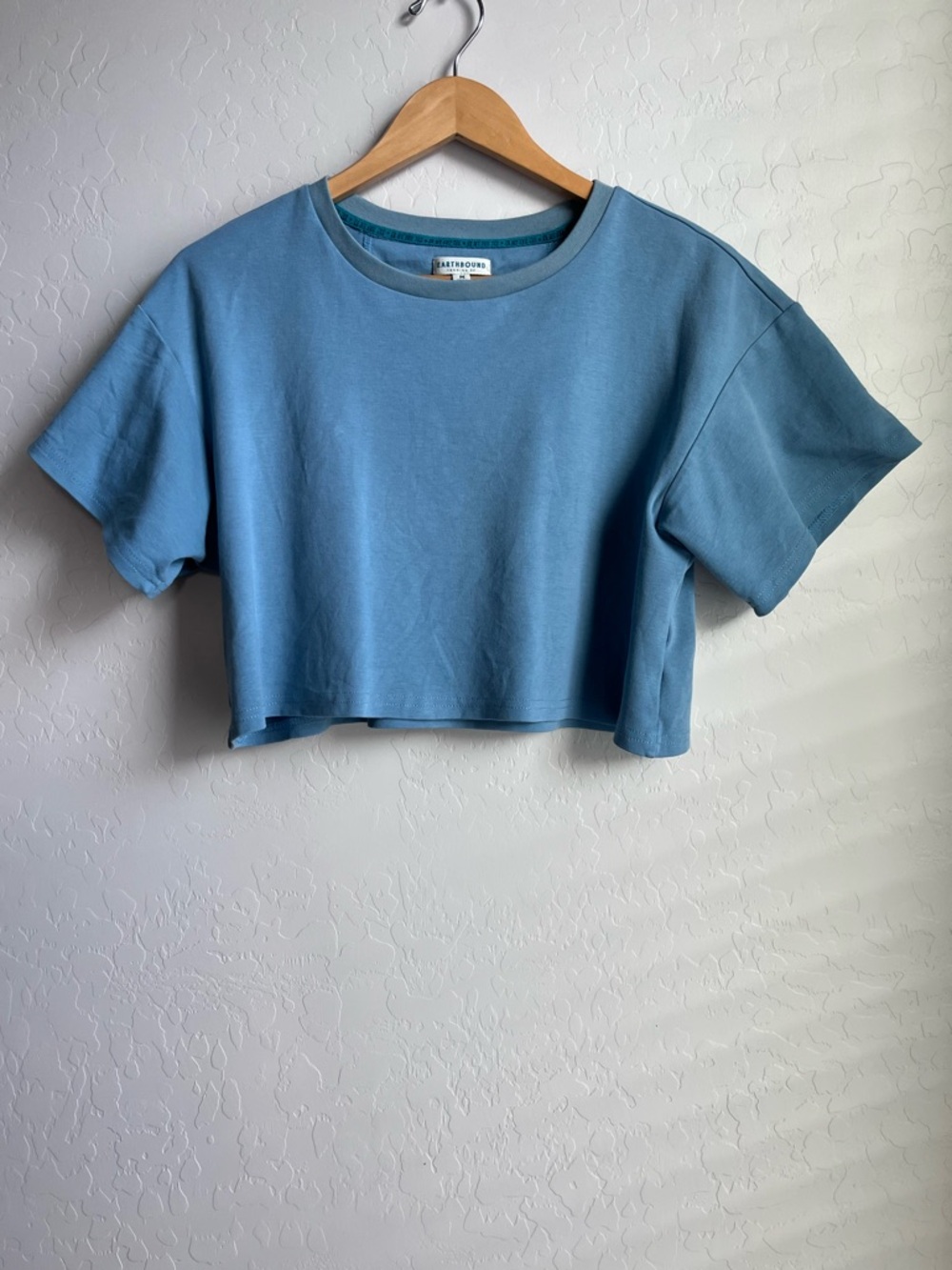 Earthbound blue cropped tee 100% cotton steel blue